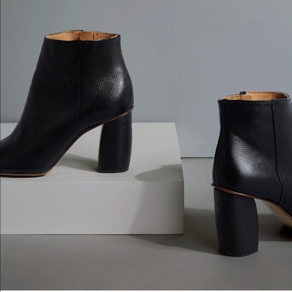 Everlane Shoes - Everlane heel boot